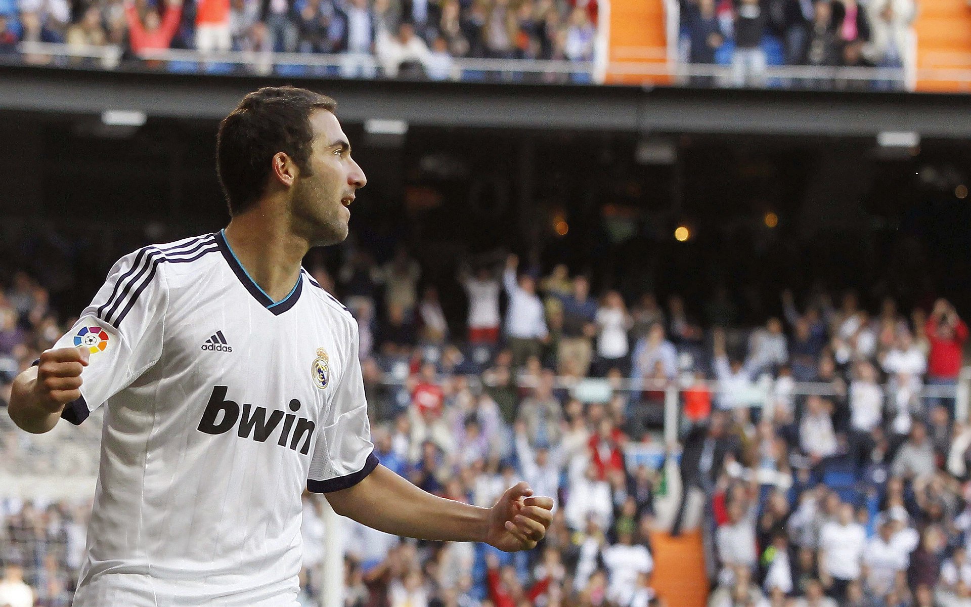 克罗地亚手球队在巴黎奥运会上展现出强大的团队协作能力，克罗地亚 队